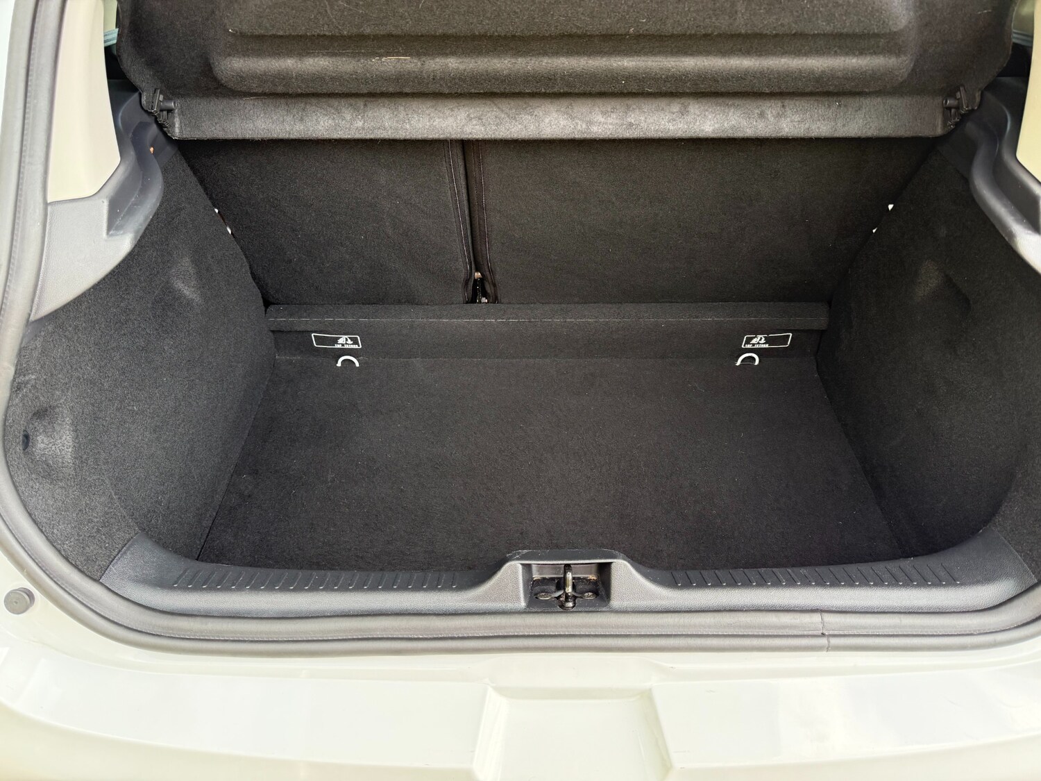 Used Renault Clio 2017 for sale - 77532158: Photo 50