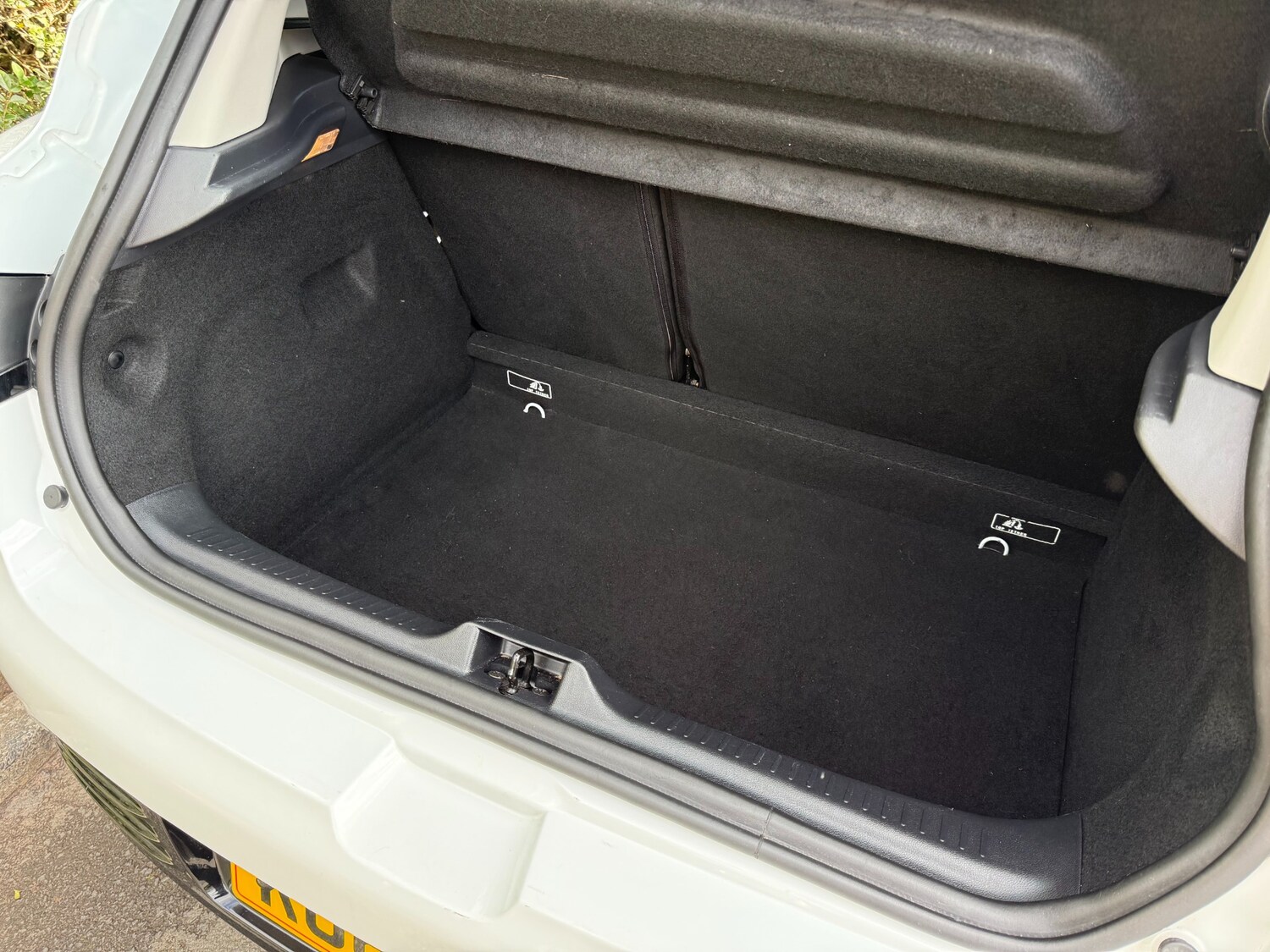 Used Renault Clio 2017 for sale - 77532158: Photo 51