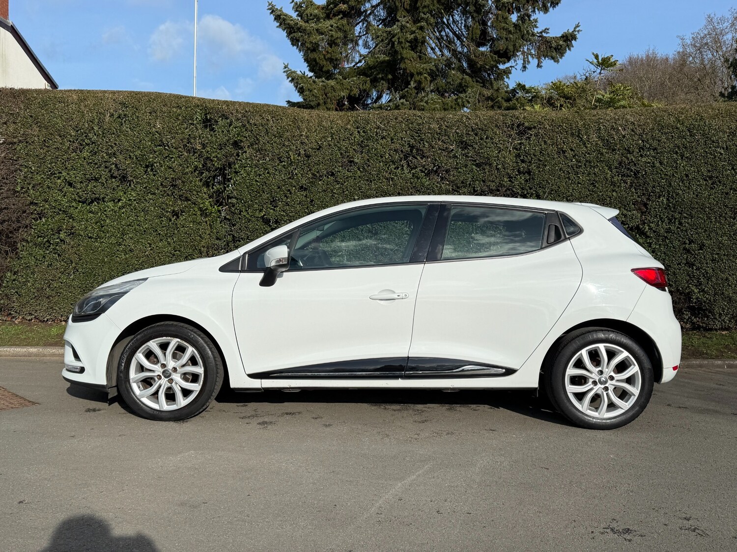 Used Renault Clio 2017 for sale - 77532158: Photo 7