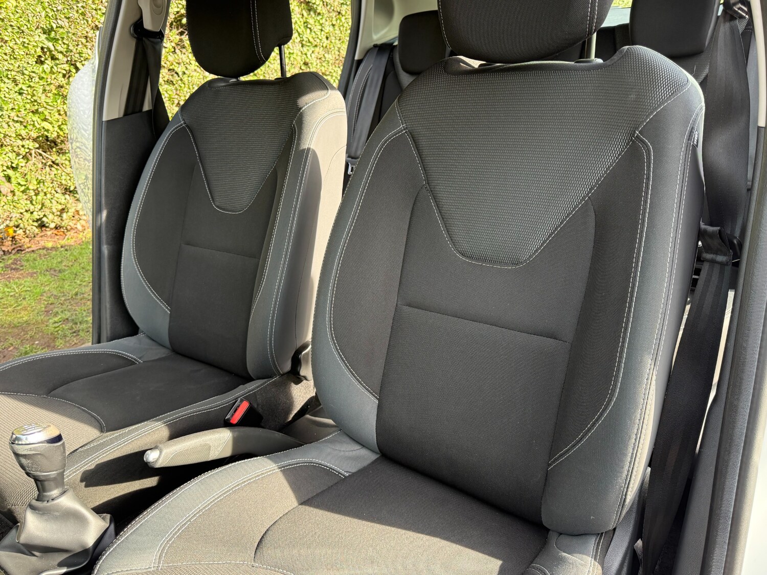 Used Renault Clio 2017 for sale - 77532158: Photo 9