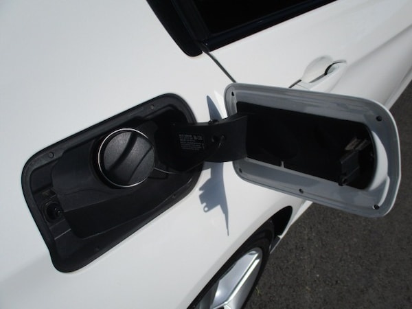 Used BMW 3 Series 2015 for sale - 74514925: Photo 42