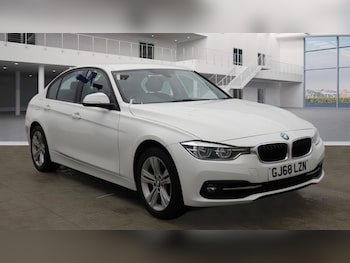 2018 (68) - 318i Sport 4dr Step Auto