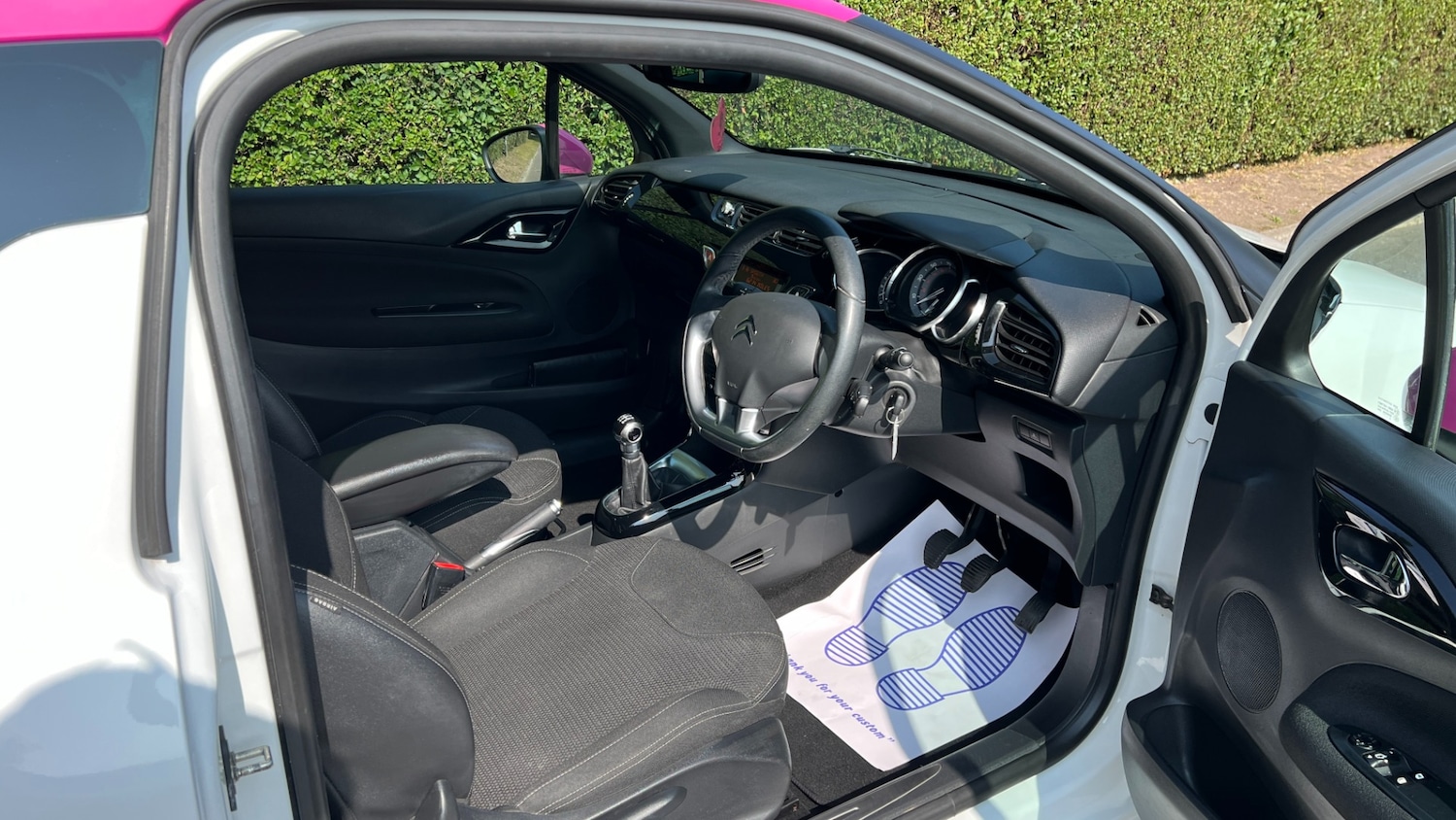 Vehicle 21