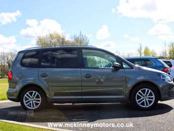 Used Volkswagen Touran 2015 for sale - 74442727: Photo