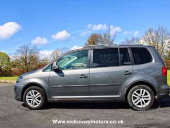 Used Volkswagen Touran 2015 for sale - 74442727: Photo