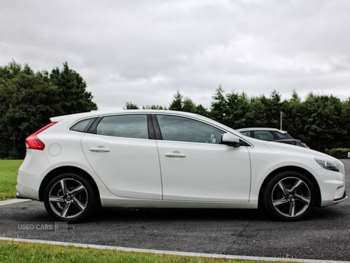 Used Volvo V40 2015 for sale - 75226563: Photo