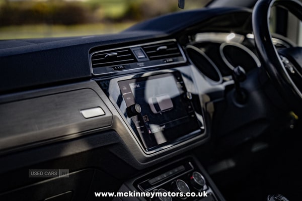 Used Volkswagen Touran 2018 for sale - 73648486: Photo 12