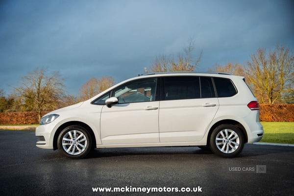 Used Volkswagen Touran 2018 for sale - 73648486: Photo 4