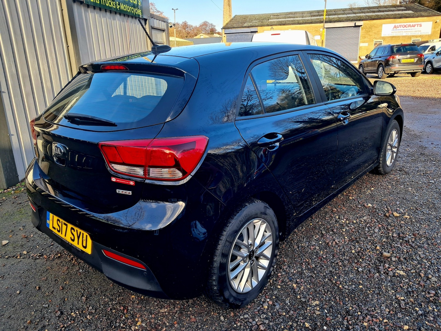 Used Kia Rio 2017 for sale - 77011813: Photo 2