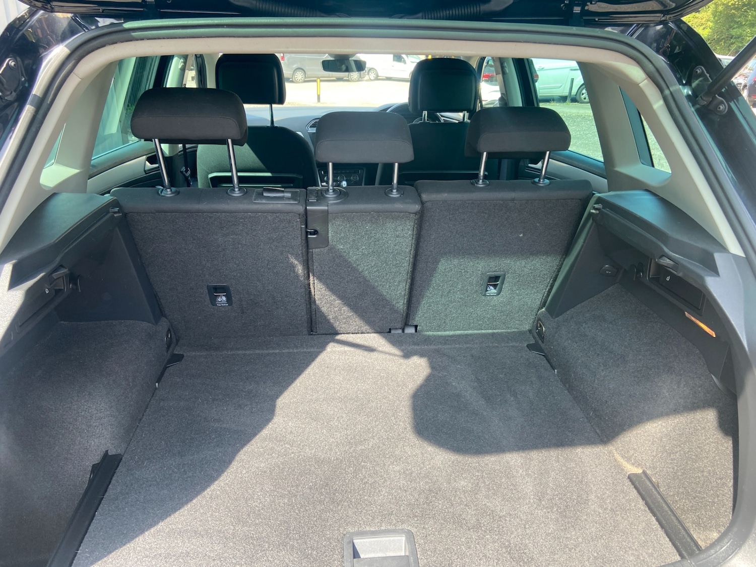 Used Volkswagen Tiguan 2019 for sale - 76275086: Photo 8