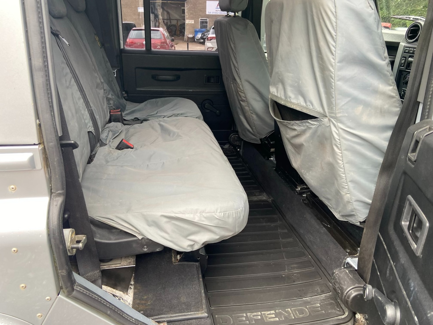 Used Land Rover Defender 2010 for sale - 76391685: Photo 10