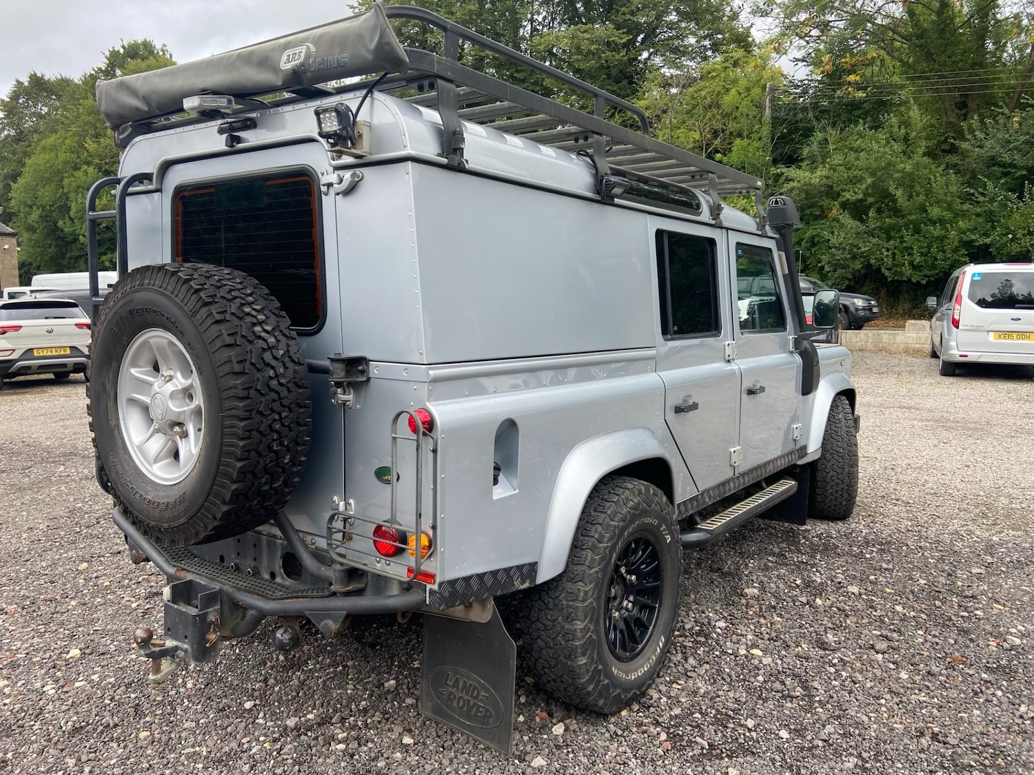 Used Land Rover Defender 2010 for sale - 76391685: Photo 5