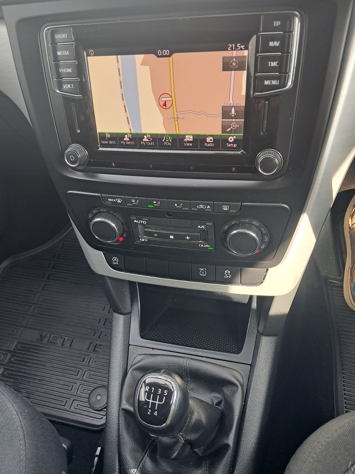 Used Skoda Yeti 2015 for sale - 76063857: Photo 10