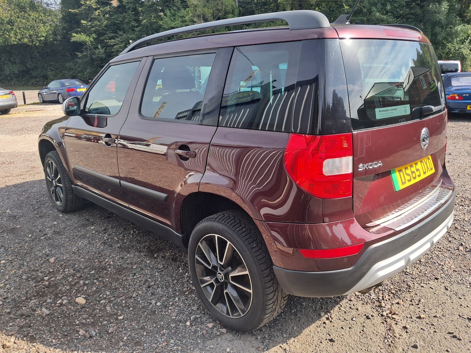 Used Skoda Yeti 2015 for sale - 76063857: Photo 4