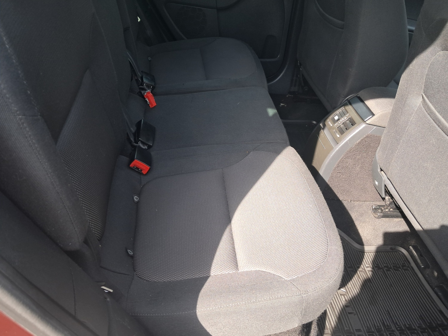 Used Skoda Yeti 2015 for sale - 76063857: Photo 7