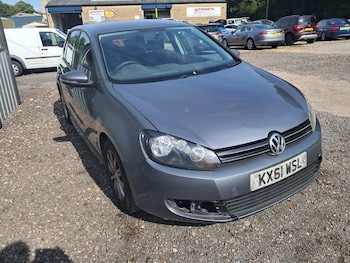 Used Volkswagen Golf 2011 for sale - 76063823: Photo