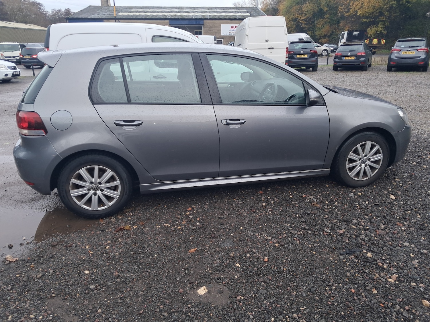 Used Volkswagen Golf 2011 for sale - 76807313: Photo 4
