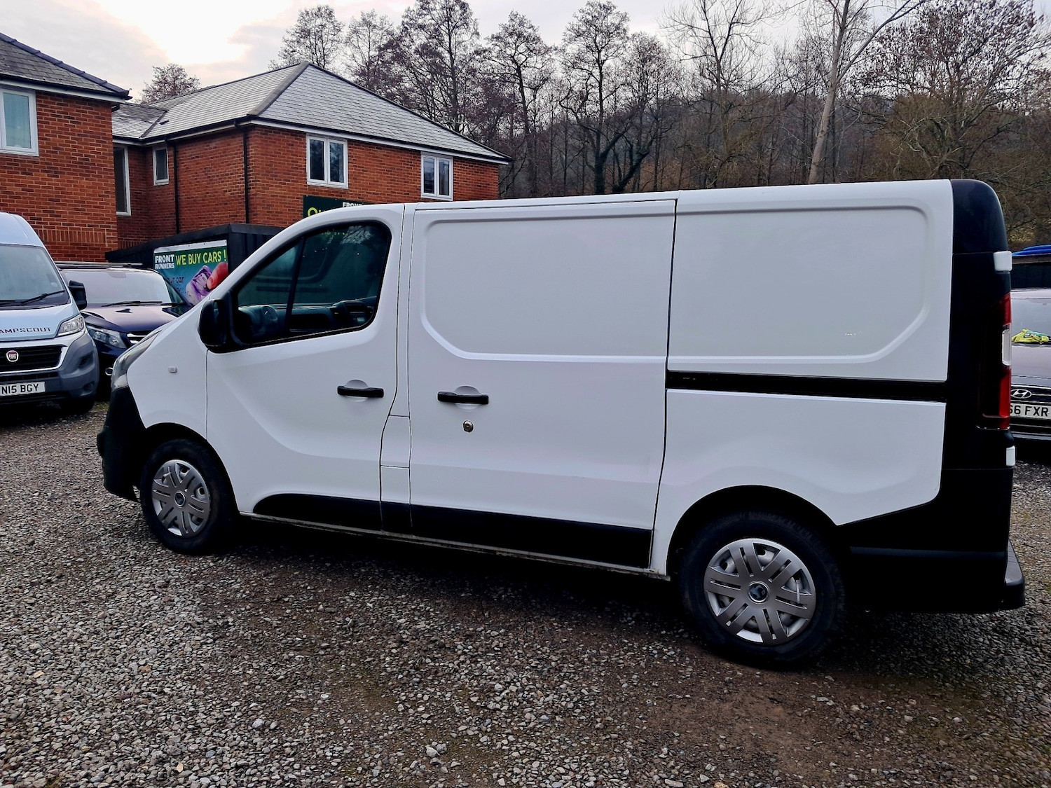 Used Vauxhall Vivaro 2019 for sale - 77201751: Photo 3