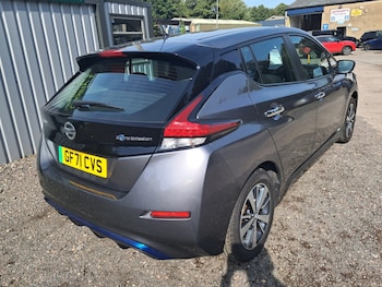 Used Nissan Leaf 2021 for sale - 76063980: Photo