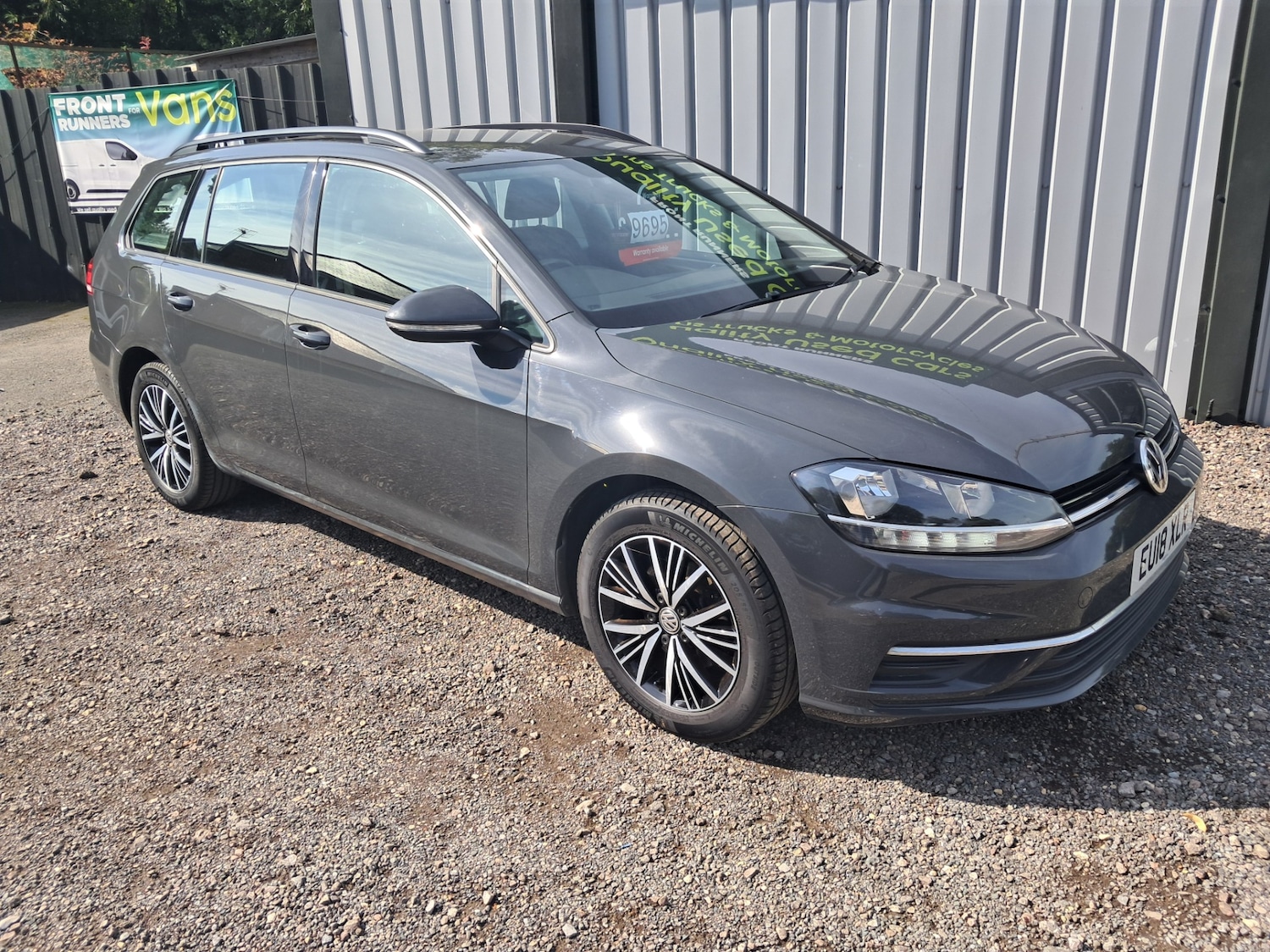 Used Volkswagen Golf 2018 for sale - 76064070: Photo 1