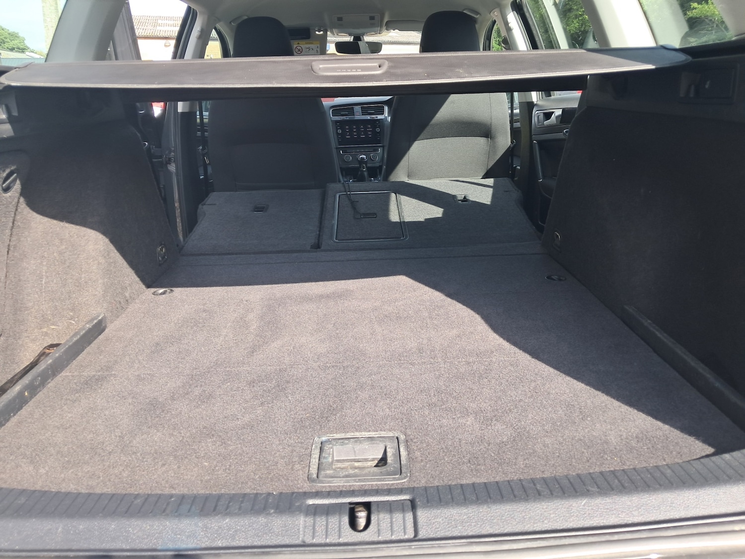 Used Volkswagen Golf 2018 for sale - 76064070: Photo 11