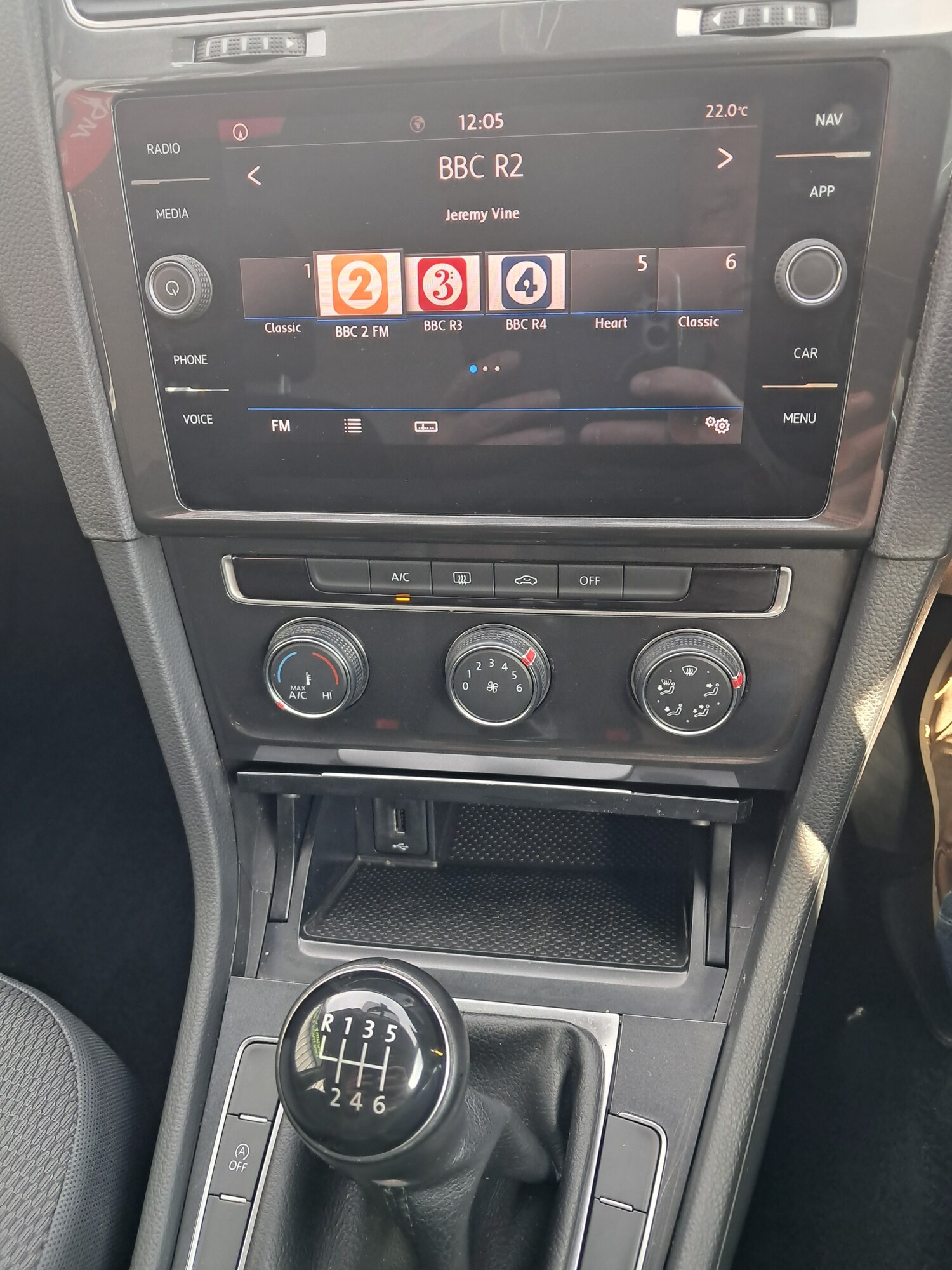 Used Volkswagen Golf 2018 for sale - 76064070: Photo 9