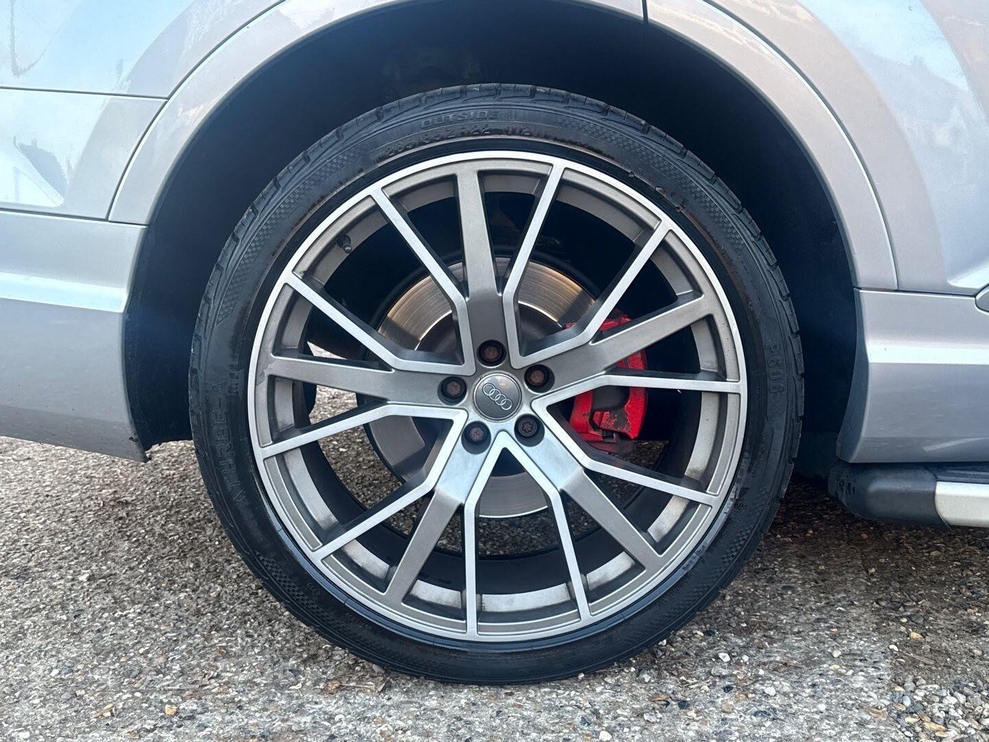 Used Audi Q7 2018 for sale - 77074982: Photo 10