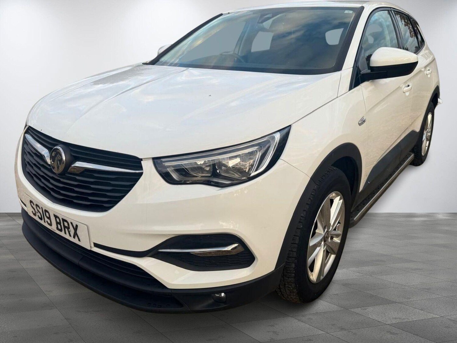 Used Vauxhall Grandland X 2019 for sale - 76060171: Photo 3