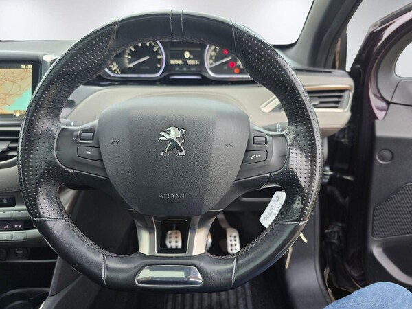 Used Peugeot 208 2015 for sale - 76201307: Photo 17