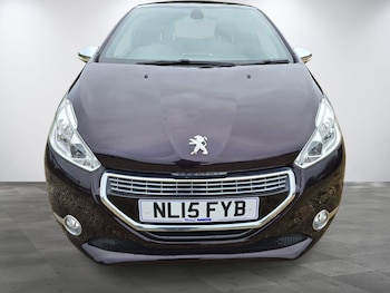 Used Peugeot 208 2015 for sale - 76201307: Photo