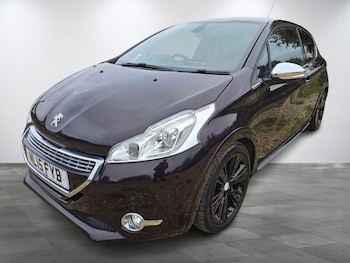 Used Peugeot 208 2015 for sale - 76201307: Photo