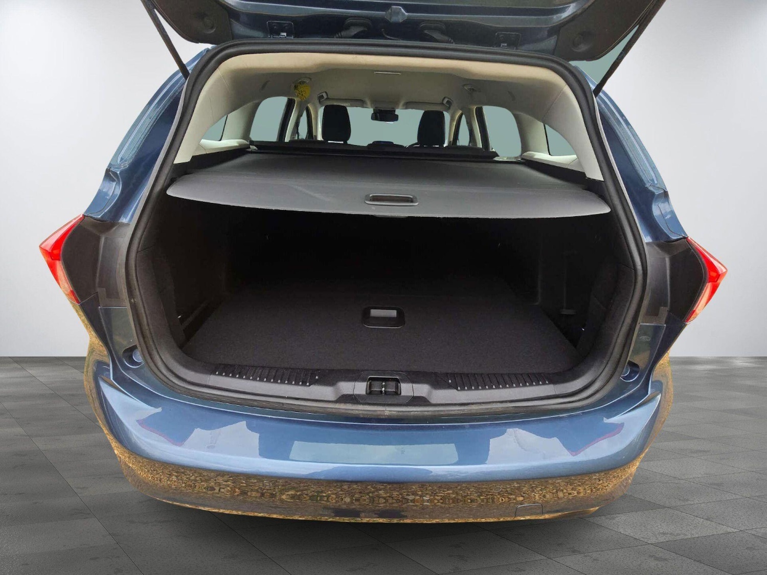 Used Ford Focus 2020 for sale - 76987874: Photo 10