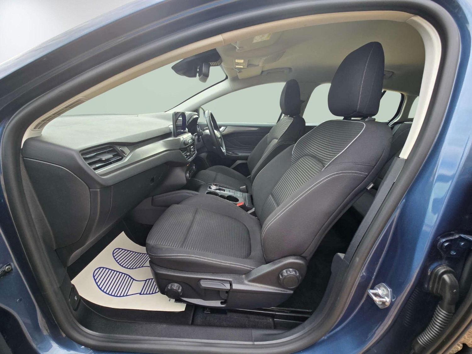 Used Ford Focus 2020 for sale - 76987874: Photo 23