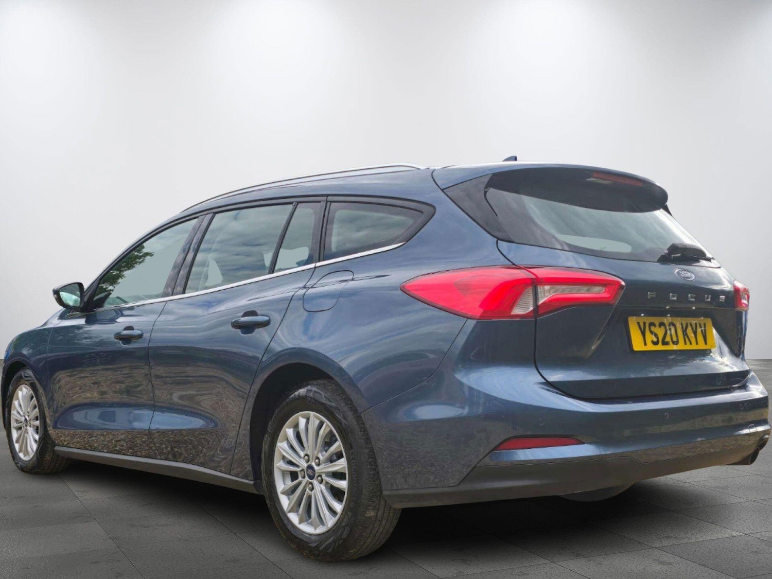 Used Ford Focus 2020 for sale - 76987874: Photo 4