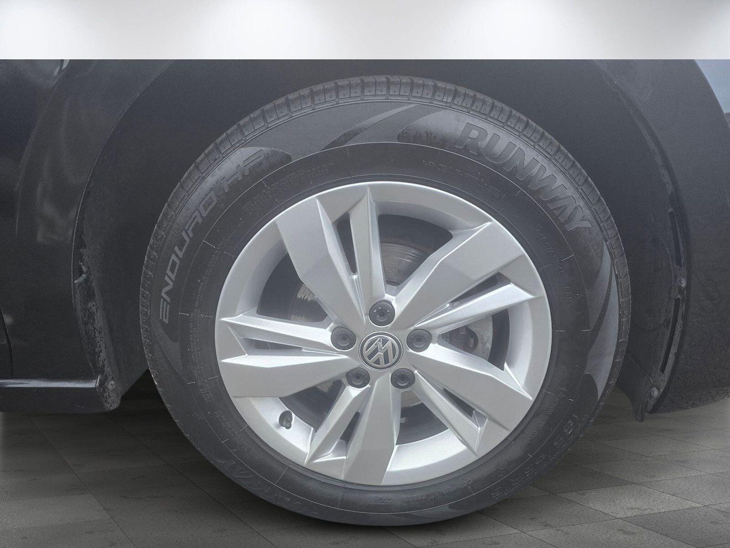 Used Volkswagen Polo 2019 for sale - 76499673: Photo 8