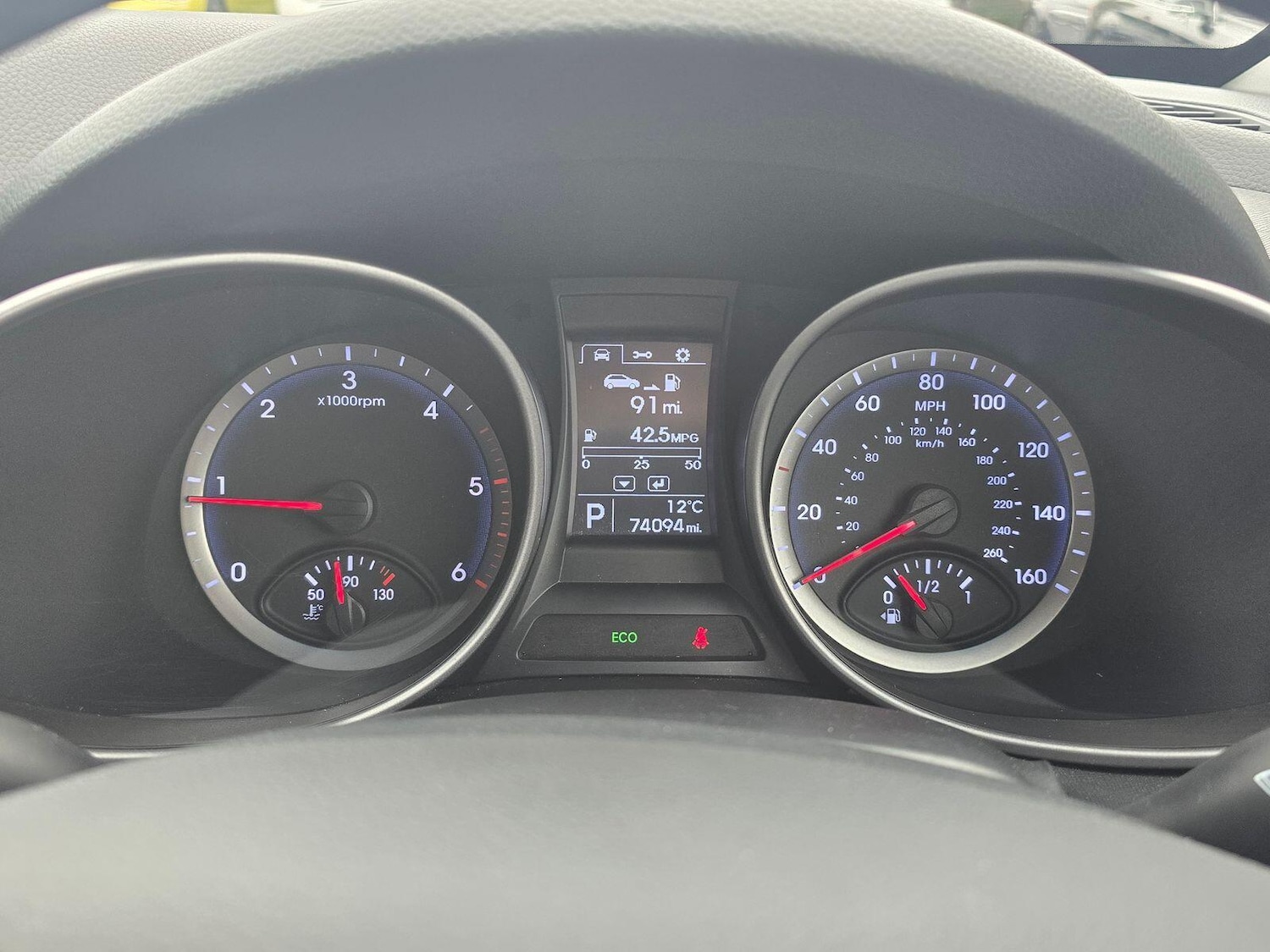 Used Hyundai Santa Fe 2014 for sale - 76199911: Photo 15