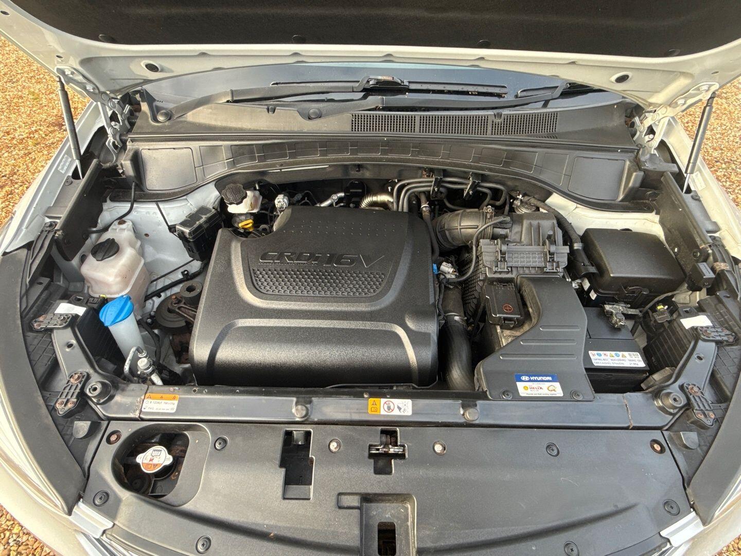 Used Hyundai Santa Fe 2014 for sale - 76199911: Photo 27