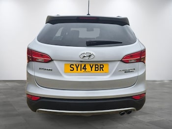 Used Hyundai Santa Fe 2014 for sale - 76199911: Photo 4