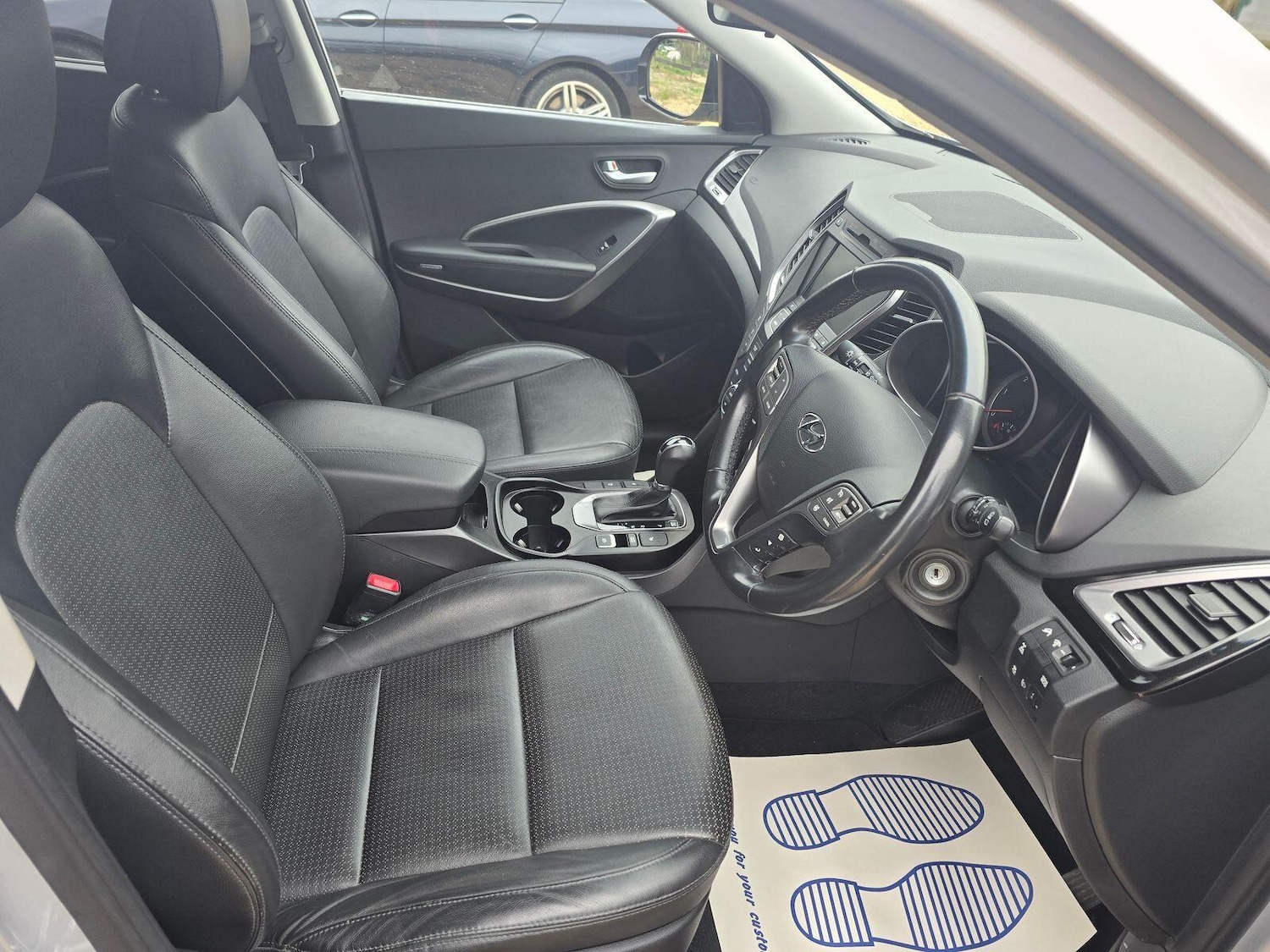 Used Hyundai Santa Fe 2014 for sale - 76199911: Photo 7