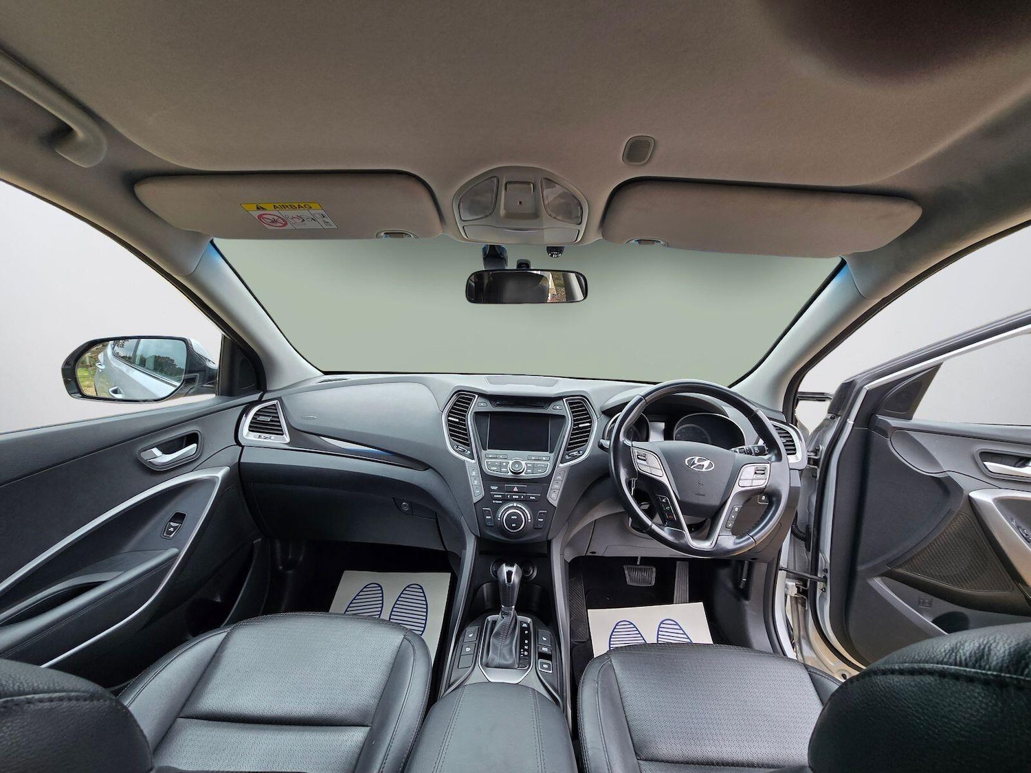 Used Hyundai Santa Fe 2014 for sale - 76199911: Photo 8