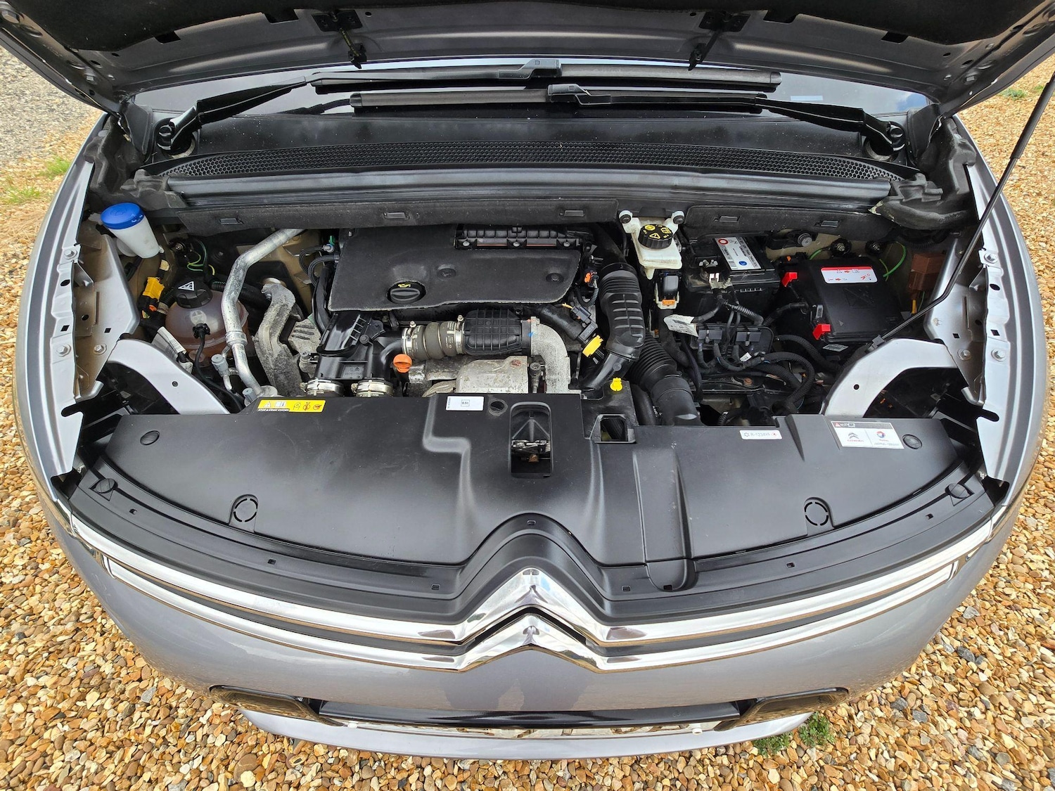 Vehicle 33