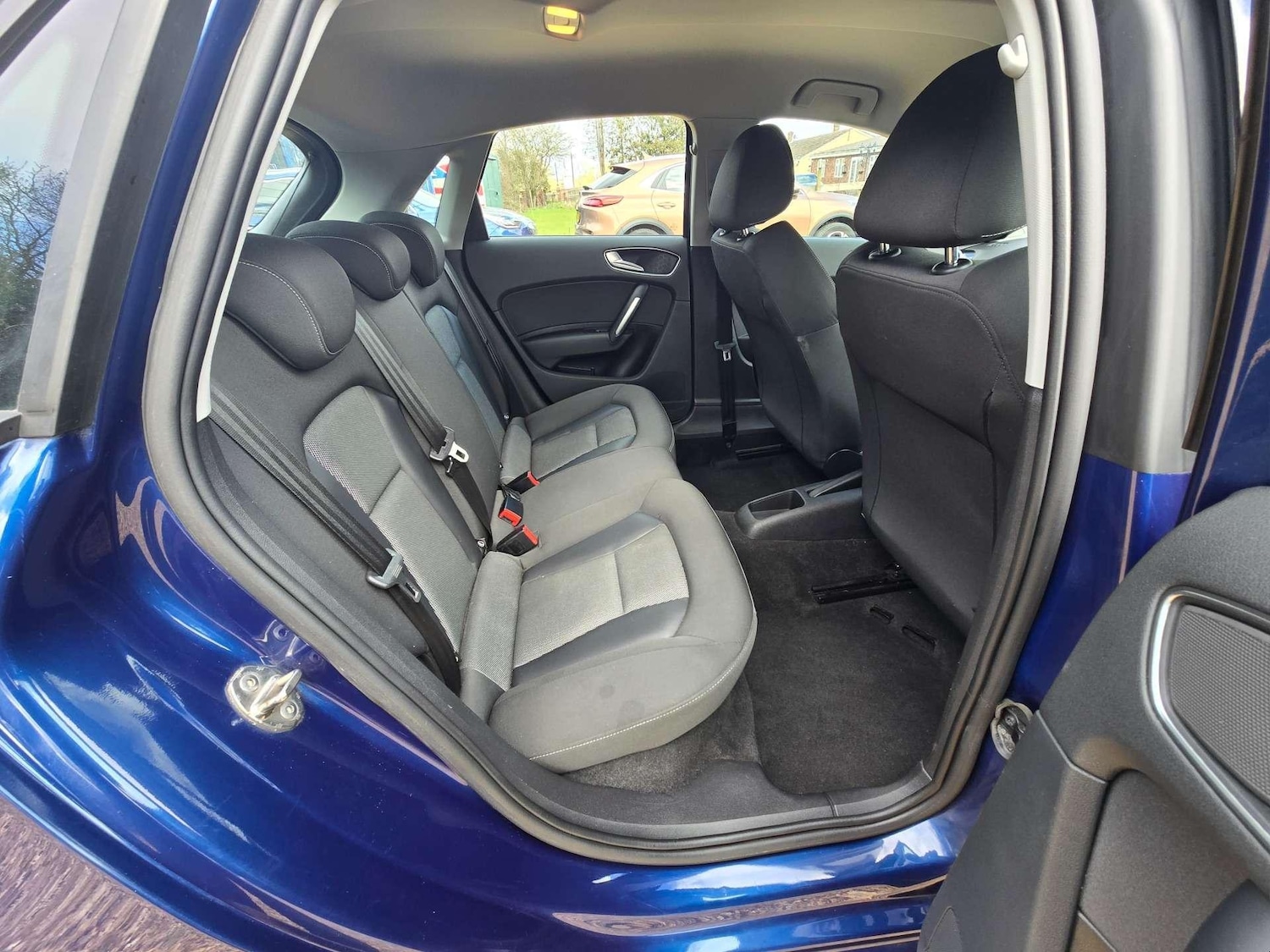 Vehicle 28