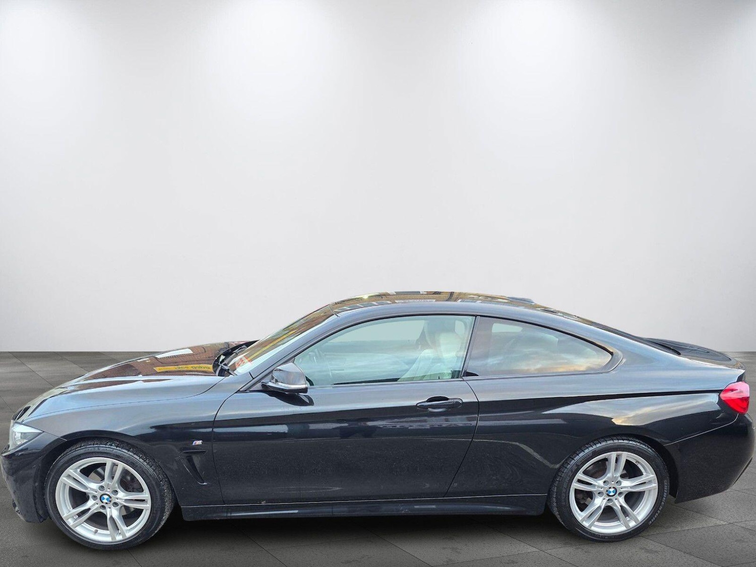 Used BMW 4 Series 2017 for sale - 76572903: Photo 4