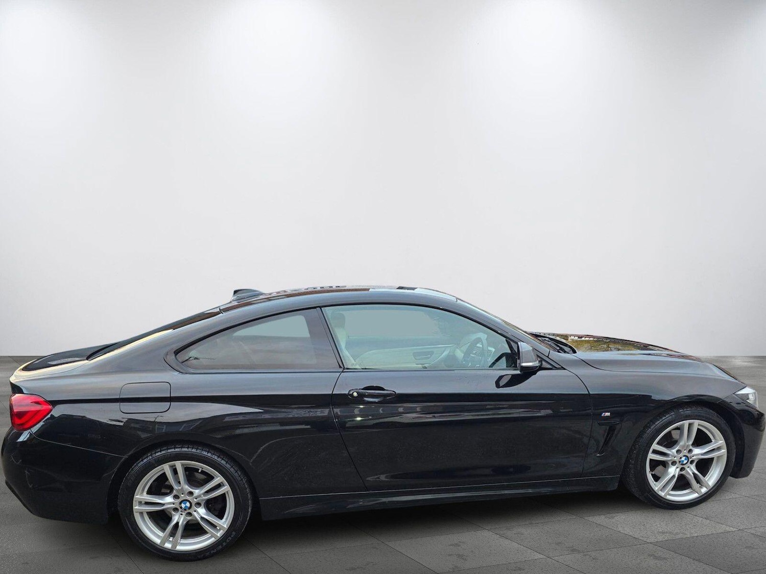 Used BMW 4 Series 2017 for sale - 76572903: Photo 7