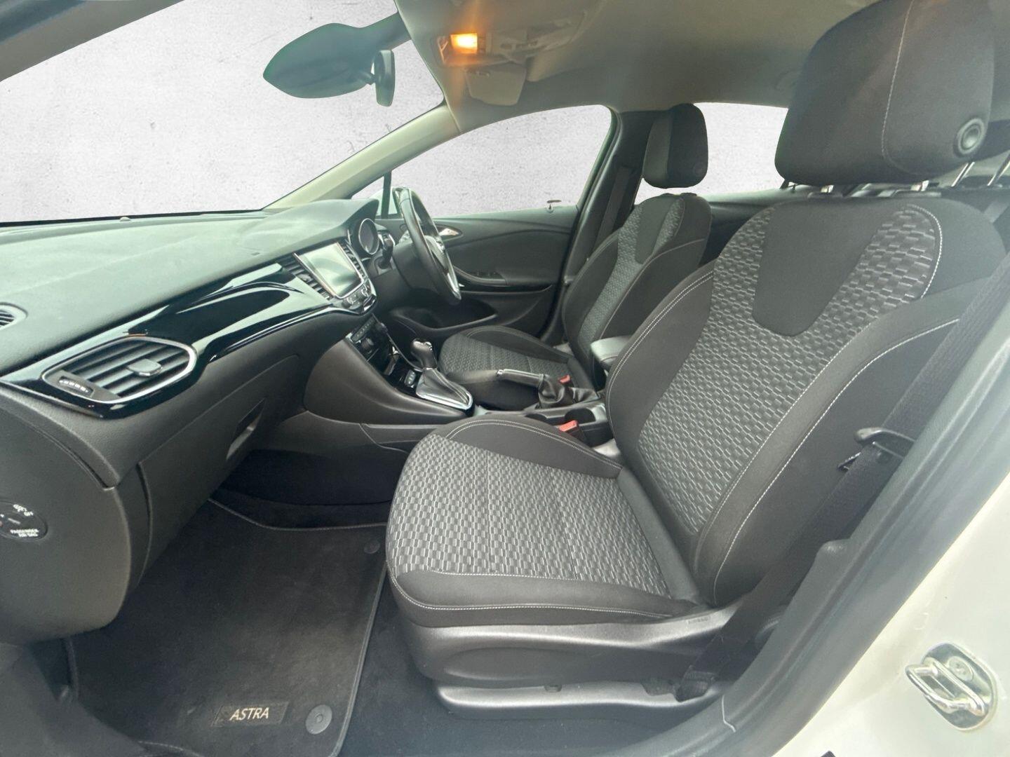 Used Vauxhall Astra 2018 for sale - 76658814: Photo 19