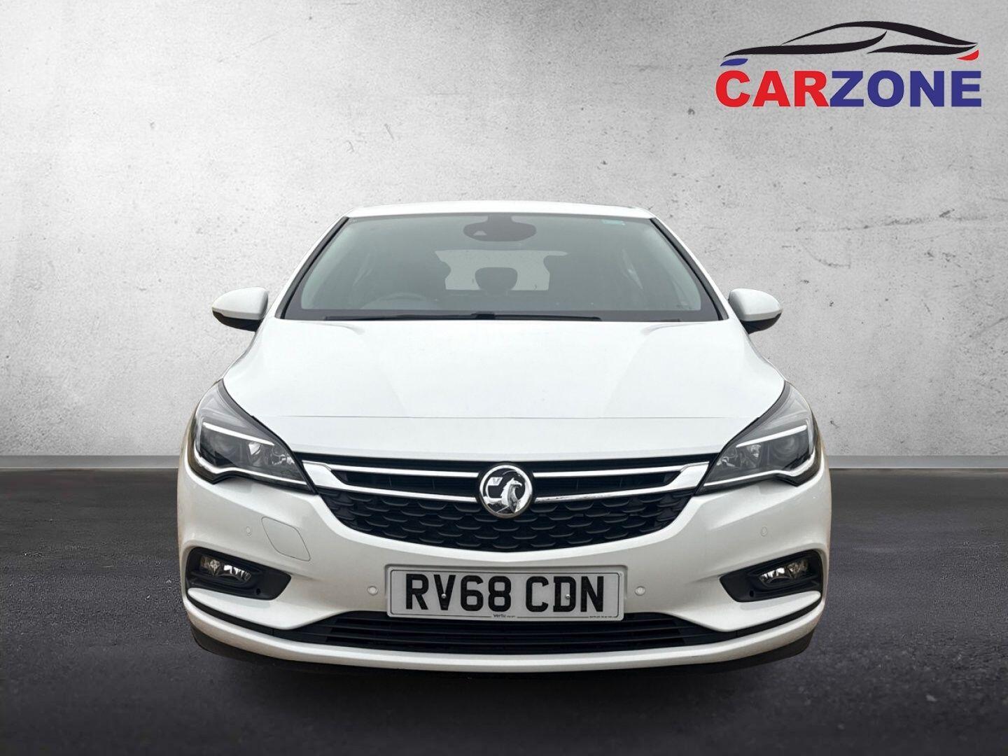 Used Vauxhall Astra 2018 for sale - 76658814: Photo 2