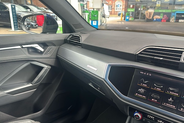 Used Audi Q3 2022 for sale - 75255143: Photo 22