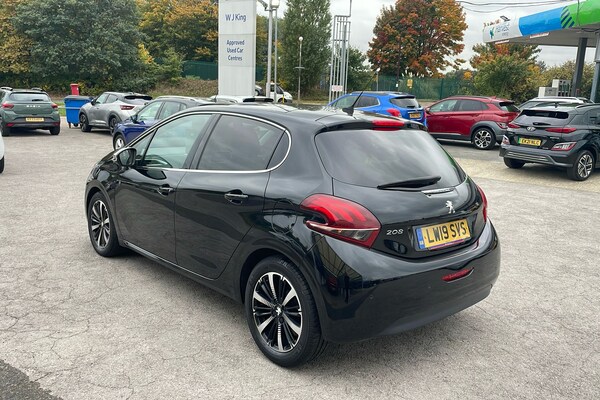 Used Peugeot 208 2019 for sale - 76133400: Photo 2