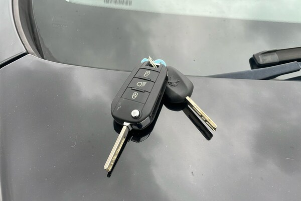 Used Peugeot 208 2019 for sale - 76133400: Photo 31