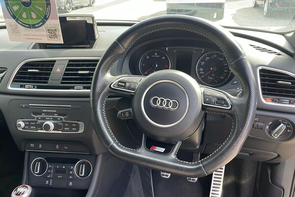 Used Audi Q3 2017 for sale - 75699353: Photo 15